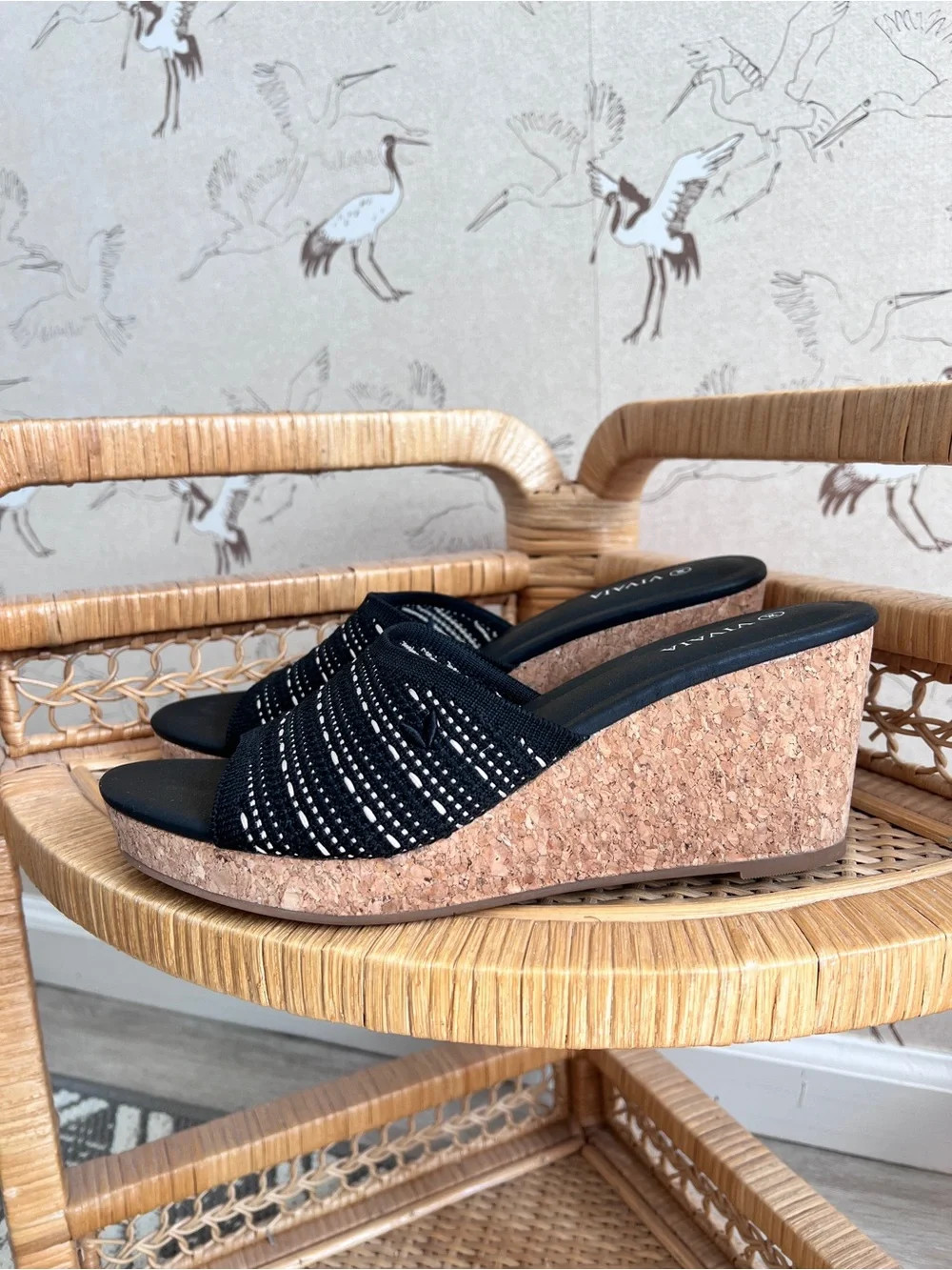 Vivaia Stacey‎ wedge sandals